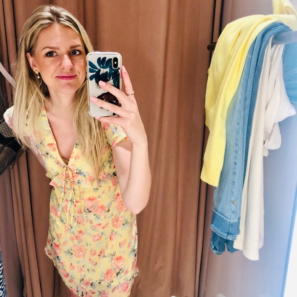 Stunning Yellow Floral Mini Summer Dress - Picture 2 of 6